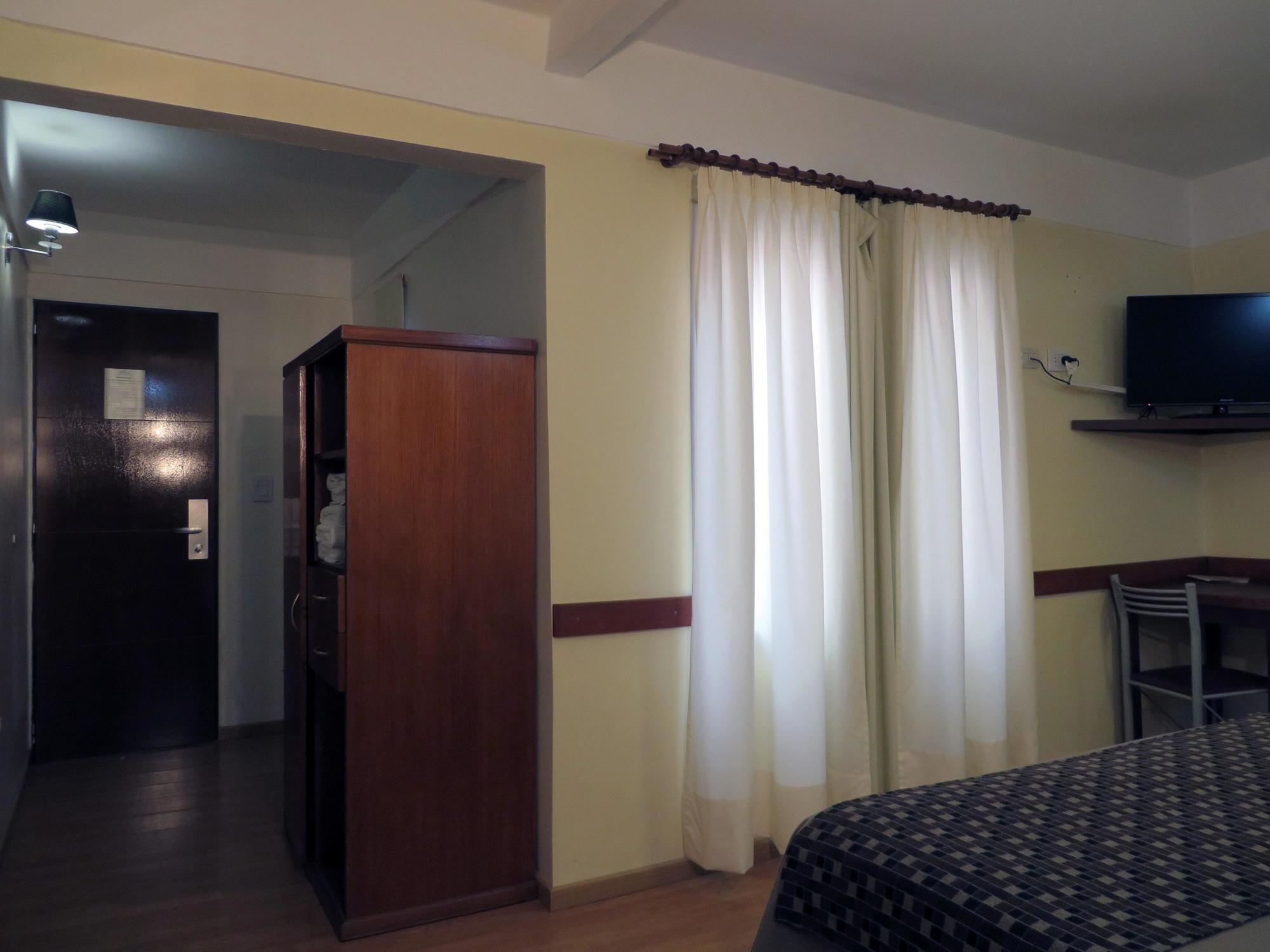 Hotel Viena Кордоба Екстериор снимка